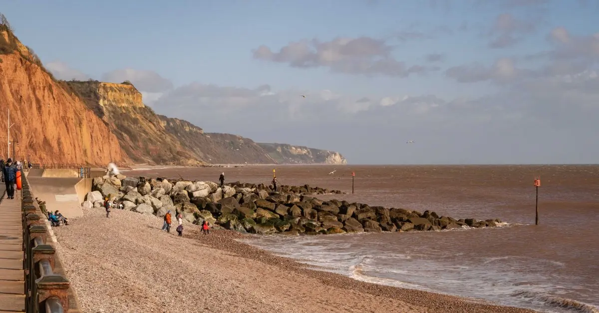 Top 10 Outdoor Fun Activities for Families in the UK