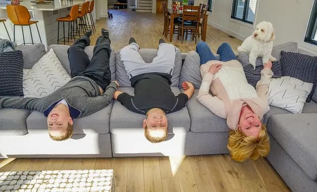 Top Indoor Fun Activities for Family Bonding