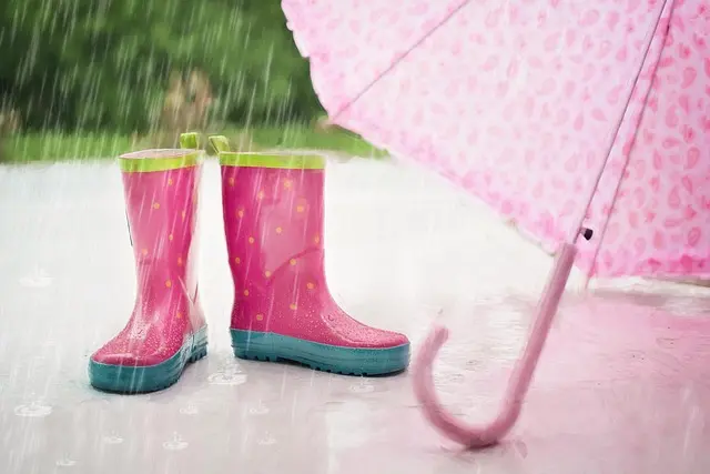 10 Creative Indoor Activities for Family Fun on Rainy Days