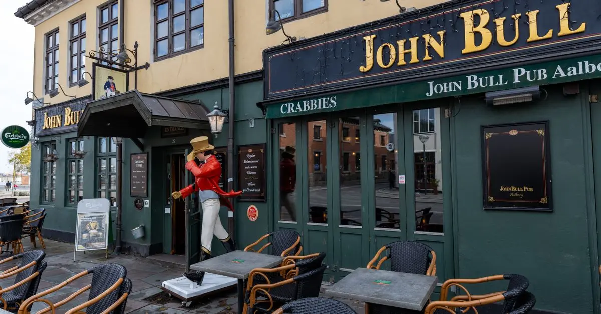 Spotlight on Britain's Most Historic Pubs