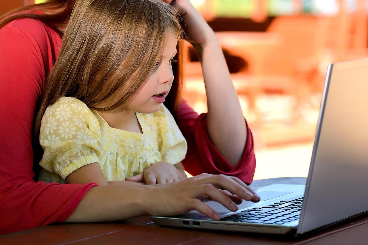 Top 10 Indoor Activities for Family Fun in the UK